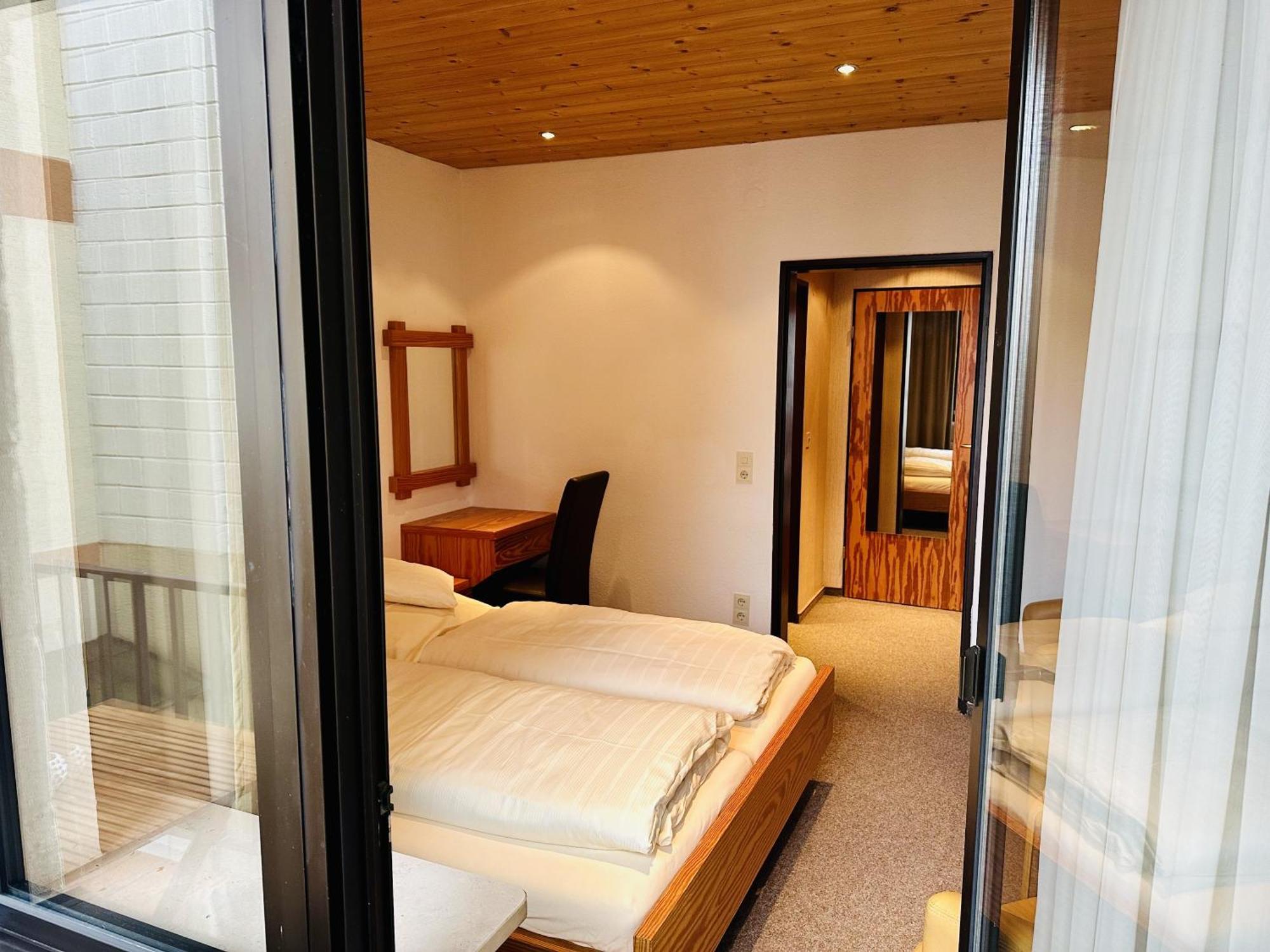 Hotel Weingut Dehren Ellenz-Poltersdorf Ruang foto